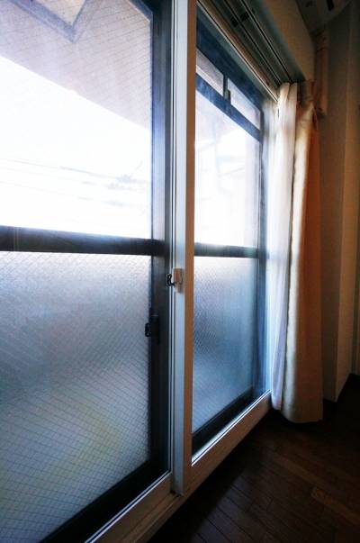 防音外窓+内窓設置の2重窓タイプで防音性・断熱性抜群！